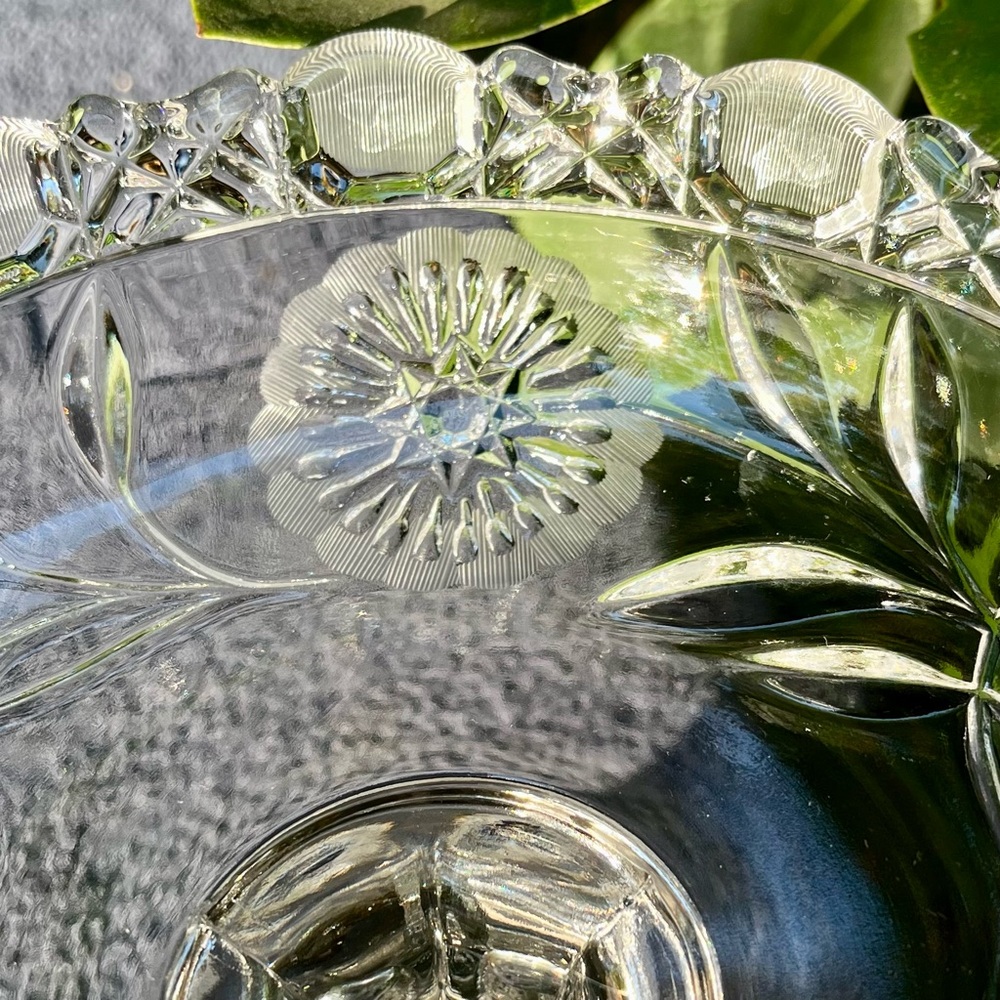 McKee Innovation compote / candy dish, etched crystal, EAPG - Picture 6 of 10